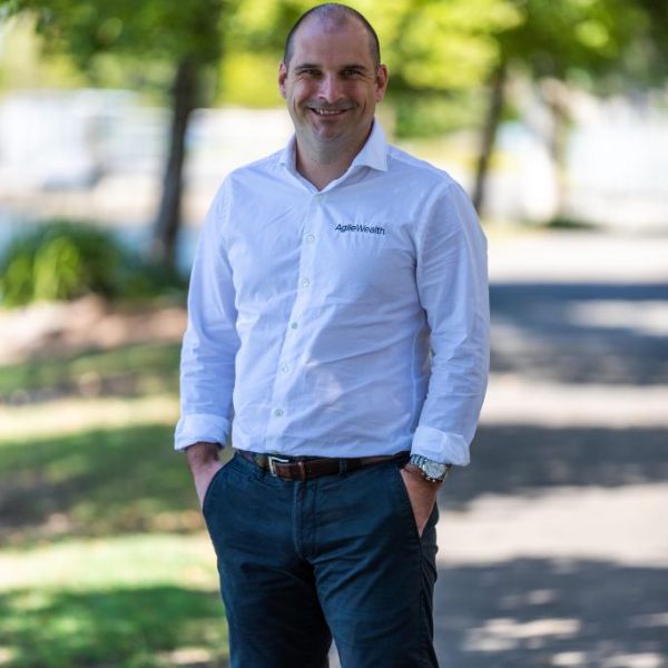 Richard Elmes profile photo